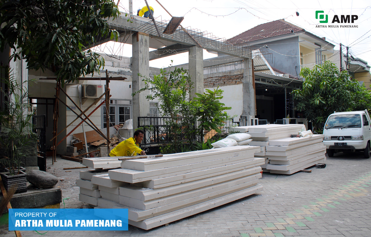 Panel Lantai Terpasang Di Wiyung Surabaya Property of Artha Mulia Pamenang - Jual Bata Ringan Murah