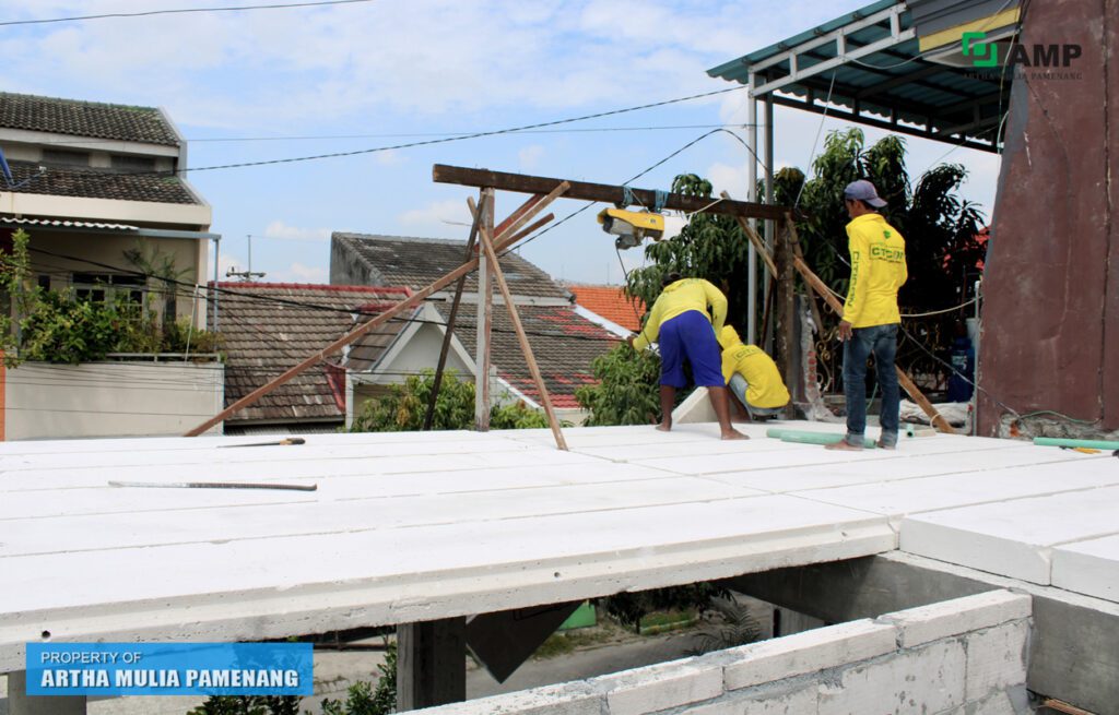 Property of Artha Mulia Pamenang - Jual Bata Ringan Murah, panel lantai