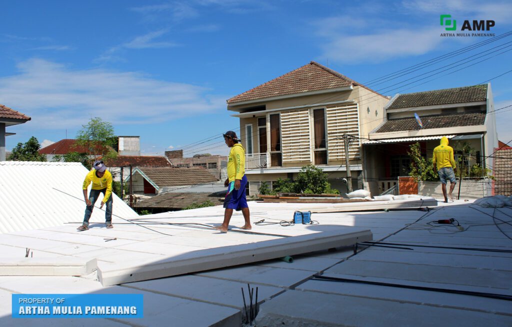 Property of Artha Mulia Pamenang - Jual Bata Ringan Murah, panel lantai